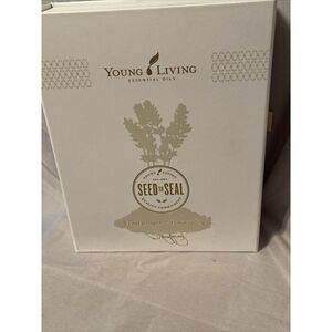 EMPTY BOX Young Living Essential Oil Premium Starter Kit REPLACEMENT DISPLAY or